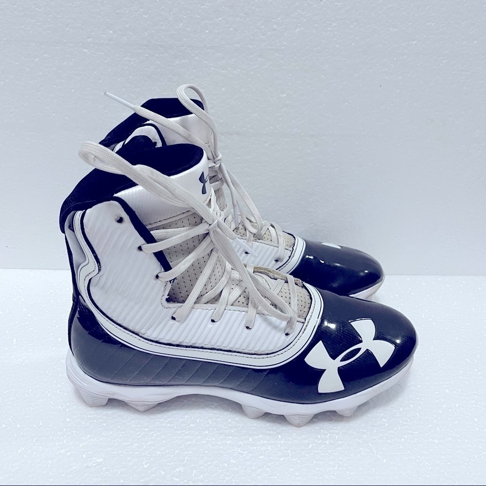Under Armour Highlight Football Cleats | Size 5.5Y/7